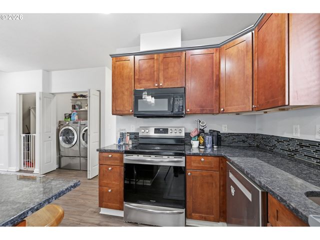 1764 ALLEA Dr, Eugene, OR 97404