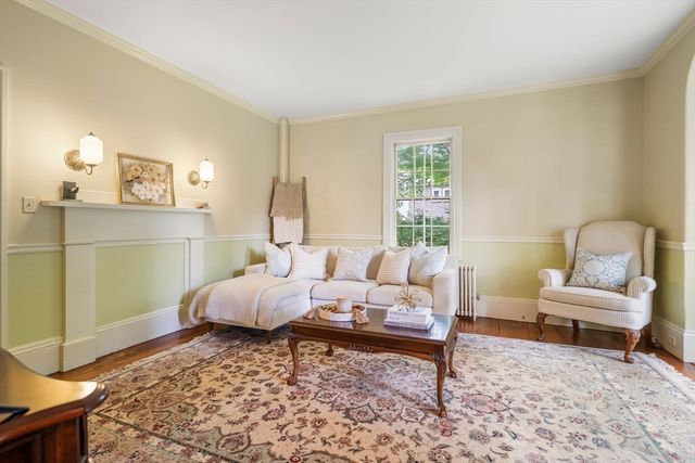 31 Broadway, Hanover, MA 02339