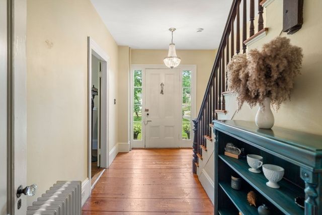 31 Broadway, Hanover, MA 02339