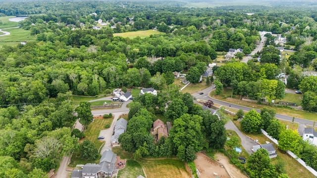 31 Broadway, Hanover, MA 02339