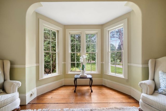 31 Broadway, Hanover, MA 02339