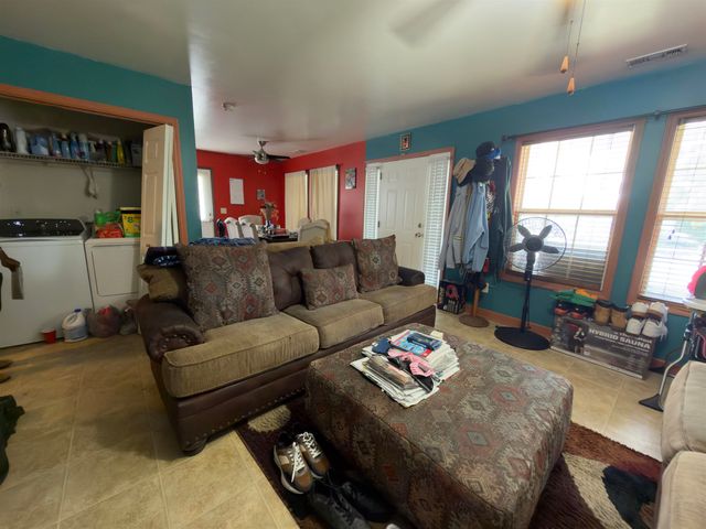 521 Bond St., Georgetown, SC 29440
