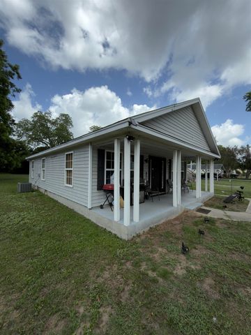 521 Bond St., Georgetown, SC 29440
