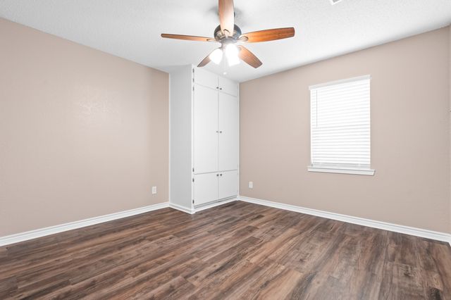 607 Nancy Ann Street, Hamilton, TX 76531