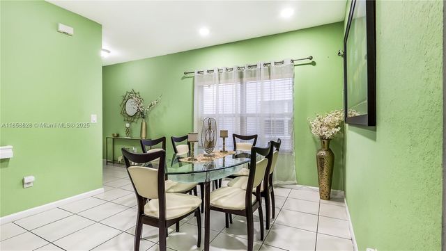 3087 NW 30th Pl, Oakland Park, FL 33311