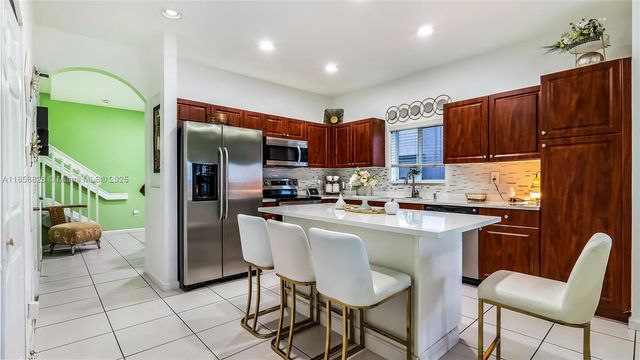 3087 NW 30th Pl, Oakland Park, FL 33311