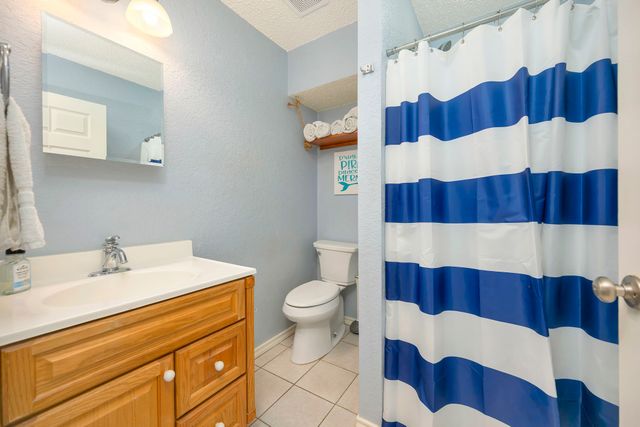 203 Port Drive, Gun Barrel City, TX 75156