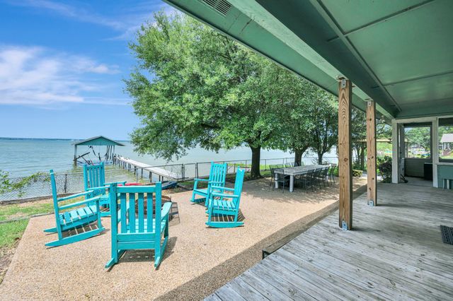 203 Port Drive, Gun Barrel City, TX 75156
