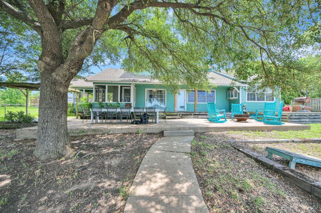 203 Port Drive, Gun Barrel City, TX 75156