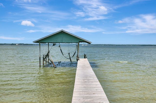 203 Port Drive, Gun Barrel City, TX 75156