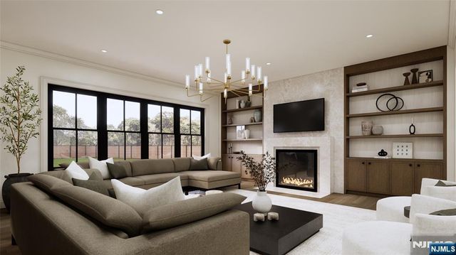 776 Comanche Lane, Franklin Lakes, NJ 07417