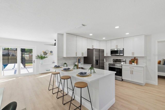 1856 MOVA STREET, Sarasota, FL 34231