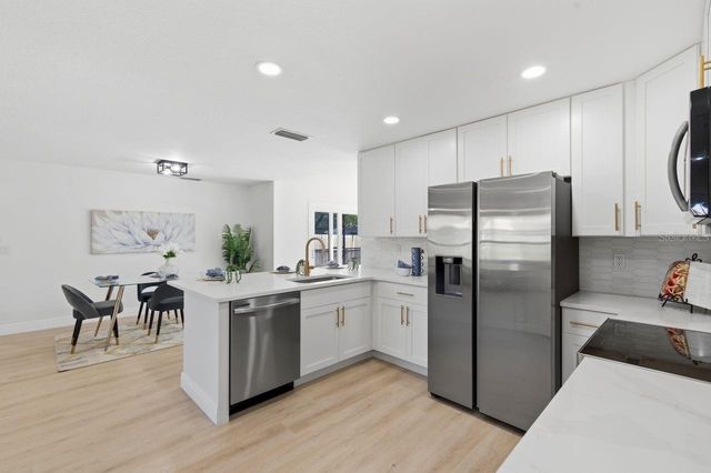 1856 MOVA STREET, Sarasota, FL 34231