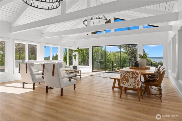 29811 Marine View Drive SW, Federal Way, WA 98023