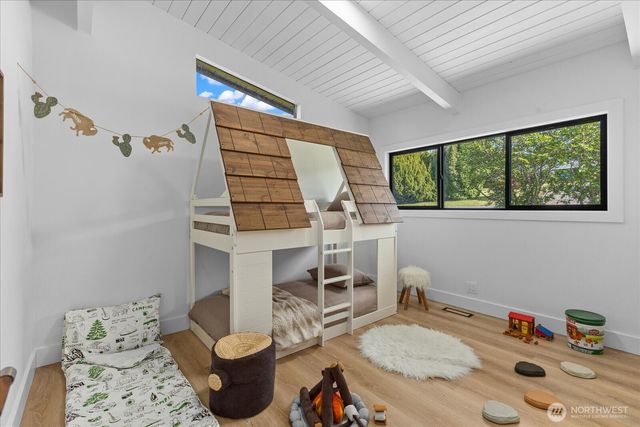29811 Marine View Drive SW, Federal Way, WA 98023