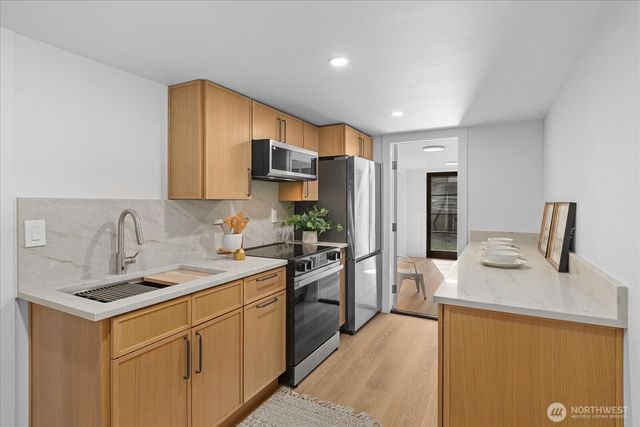 29811 Marine View Drive SW, Federal Way, WA 98023