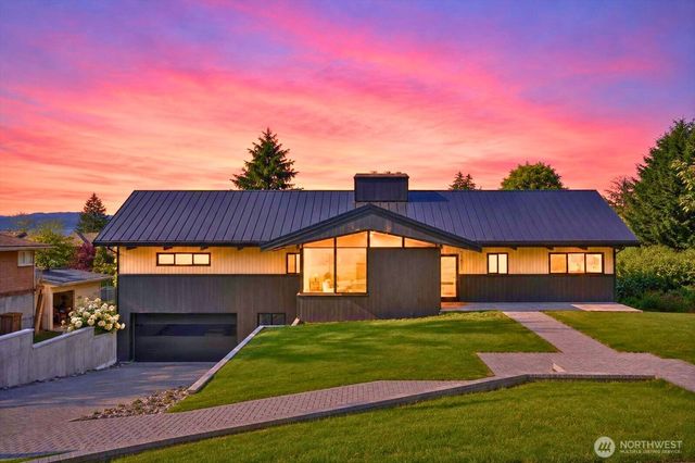 29811 Marine View Drive SW, Federal Way, WA 98023