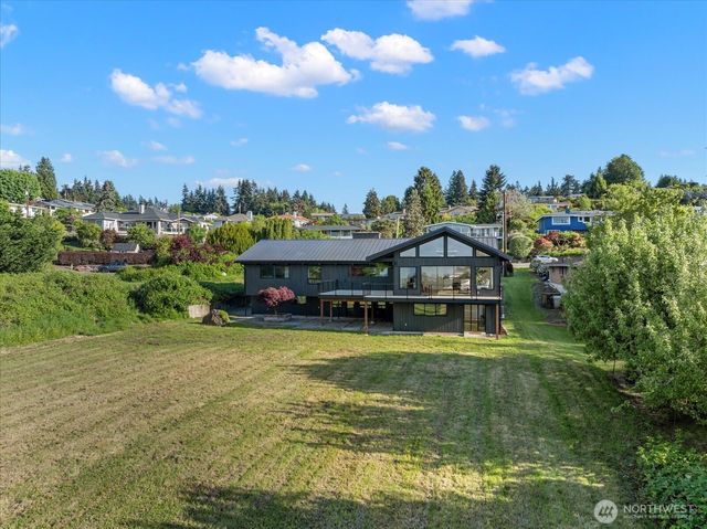 29811 Marine View Drive SW, Federal Way, WA 98023