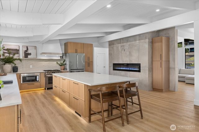 29811 Marine View Drive SW, Federal Way, WA 98023