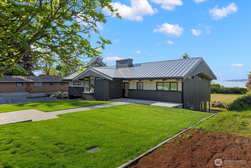 29811 Marine View Drive SW, Federal Way, WA 98023