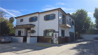 8238 Sharuzi Lane, Northridge, CA 91325