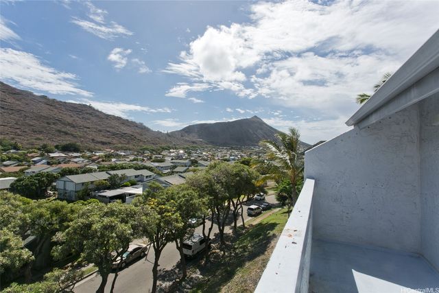 1130 Wainiha Street C, Honolulu, HI 96825