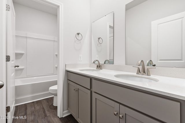 100 Nesbitt Court, Jacksonville, NC 28546