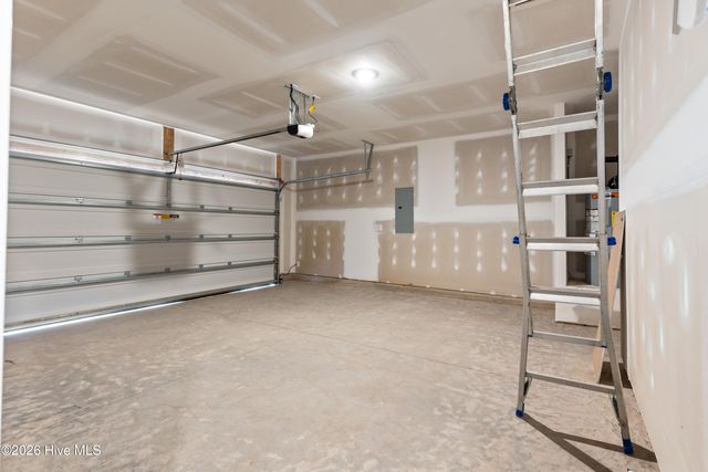 100 Nesbitt Court, Jacksonville, NC 28546