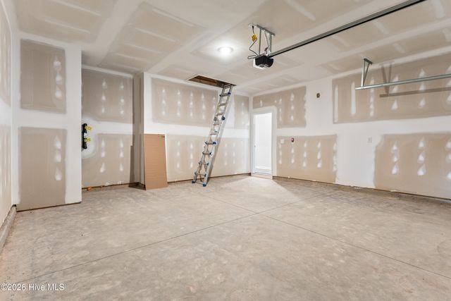 100 Nesbitt Court, Jacksonville, NC 28546