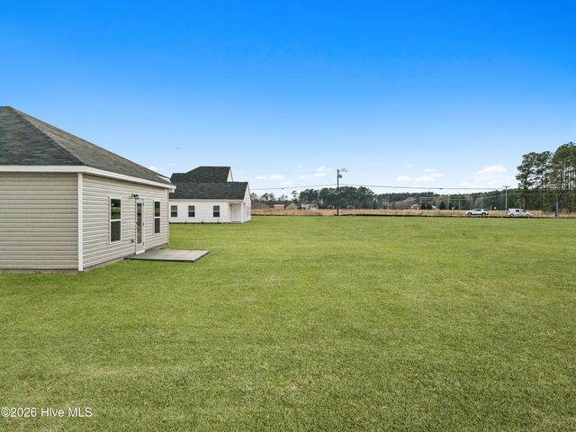 100 Nesbitt Court, Jacksonville, NC 28546