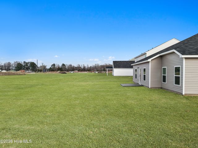 100 Nesbitt Court, Jacksonville, NC 28546