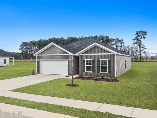 100 Nesbitt Court, Jacksonville, NC 28546