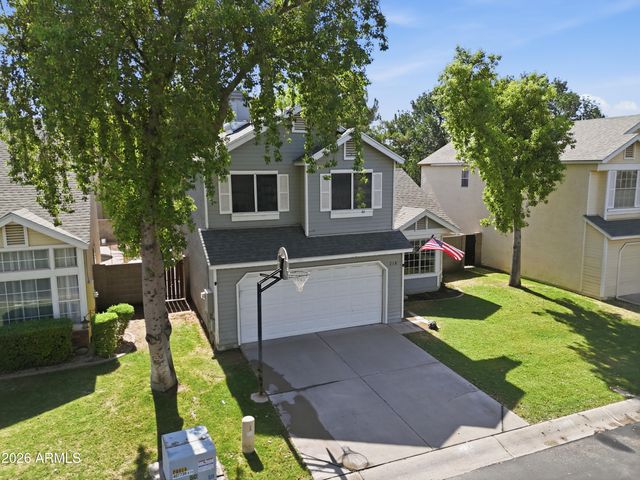 218 S RUSH Circle E, Chandler, AZ 85226
