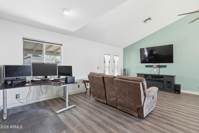 218 S RUSH Circle E, Chandler, AZ 85226
