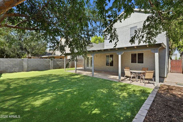 218 S RUSH Circle E, Chandler, AZ 85226