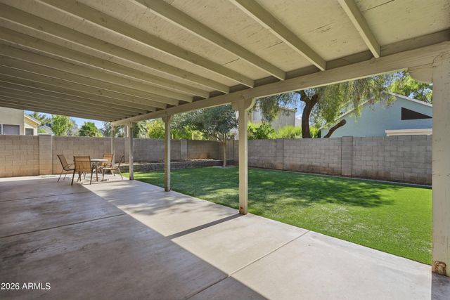 218 S RUSH Circle E, Chandler, AZ 85226