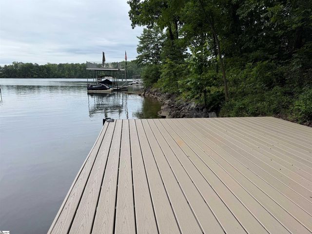 9 Nautica Point, Six Mile, SC 29682