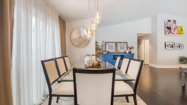 10208 Sunset Bend Drive, Boca Raton, FL 33428