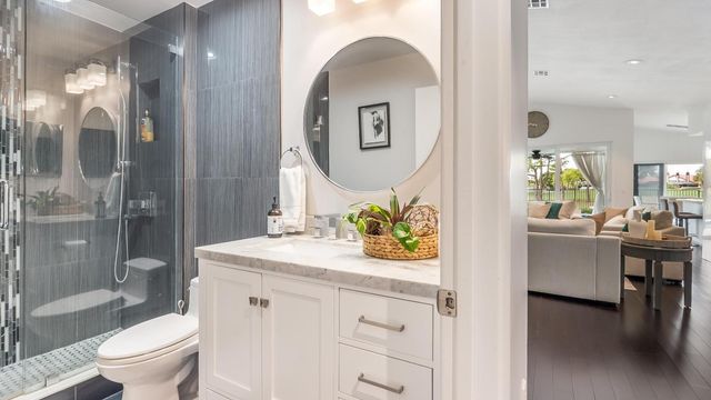 10208 Sunset Bend Drive, Boca Raton, FL 33428