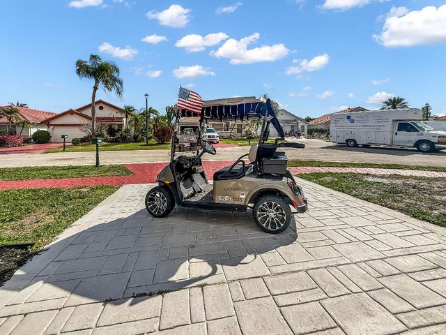 10208 Sunset Bend Drive, Boca Raton, FL 33428