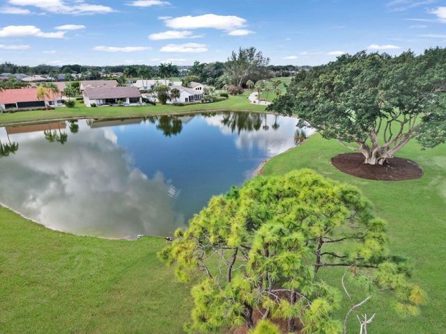 10208 Sunset Bend Drive, Boca Raton, FL 33428