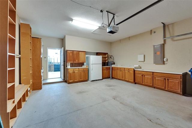 329 SENECA FALLS DRIVE, Apollo Beach, FL 33572