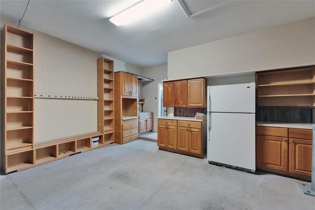 329 SENECA FALLS DRIVE, Apollo Beach, FL 33572