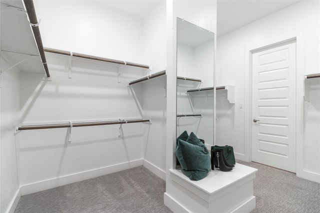 605 Crescent View DR, Georgetown, TX 78628