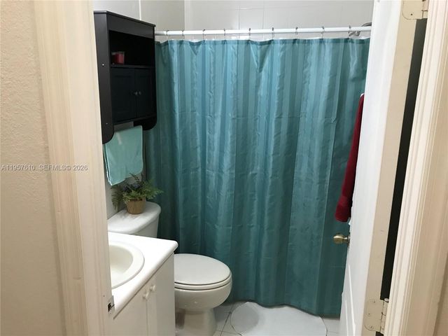 8031 W 36th Ave 2, Hialeah, FL 33018