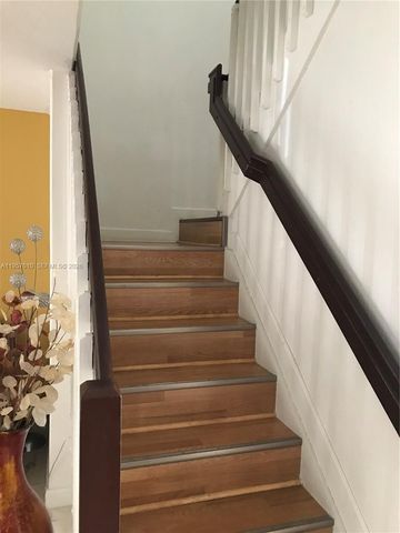 8031 W 36th Ave 2, Hialeah, FL 33018