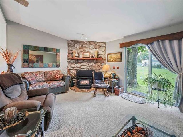 2147 Wildwood Trail, East Jordan, MI 49727