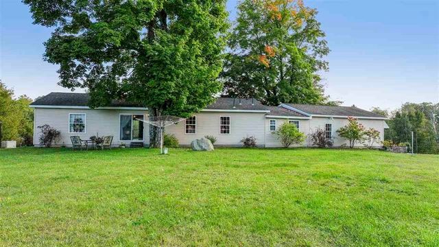 2147 Wildwood Trail, East Jordan, MI 49727