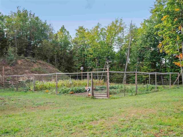 2147 Wildwood Trail, East Jordan, MI 49727