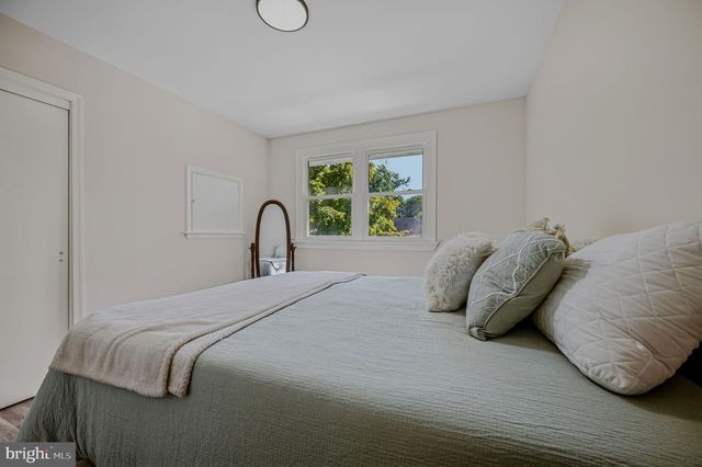 2415 RAMBLER RD, Wilmington, DE 19810